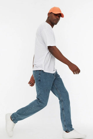 Jeans TMNAW22JE0059 - plava [djesi-src-45ed51a9e11c12ddf26c30dd5e8c2071c192727959b474d76a4472ae222e8858]
