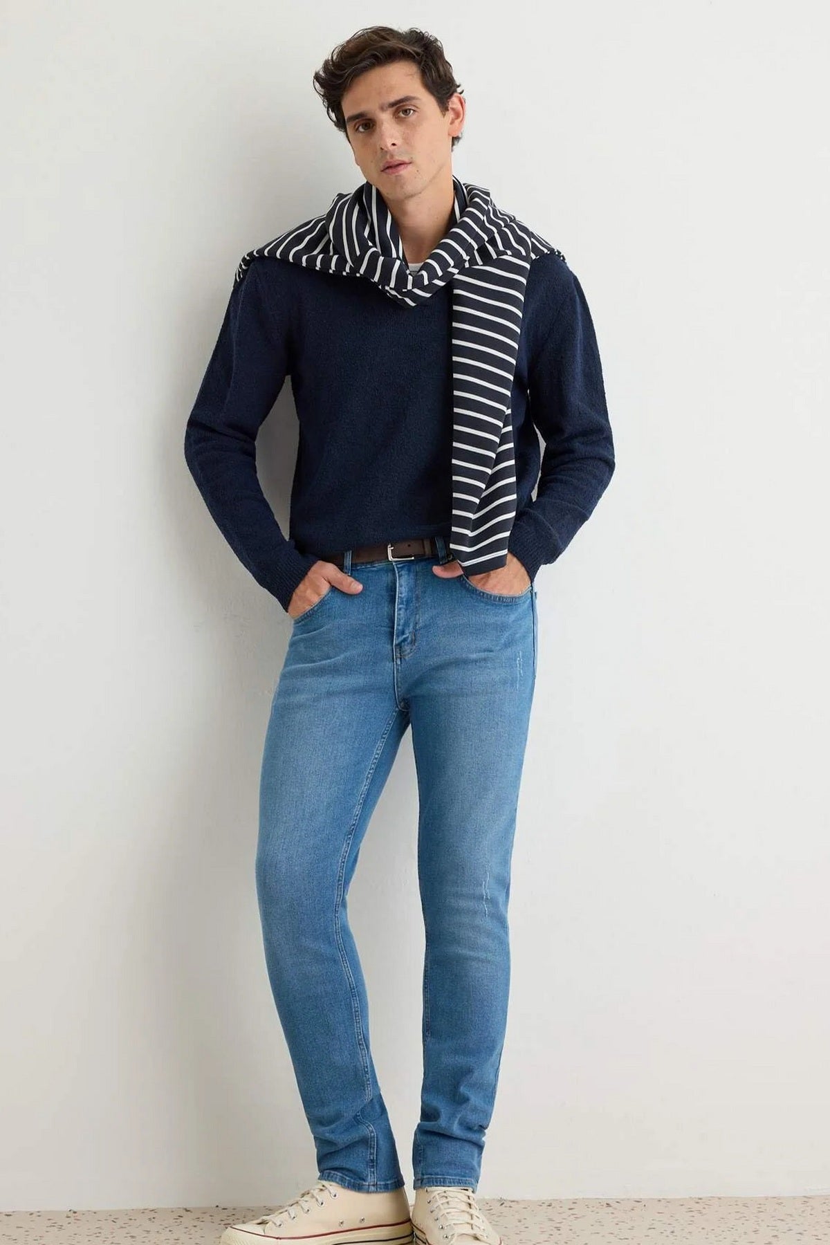 Jeans TMNSS21JE0067 - plava [djesi-src-8d215b6b40c8457bf6a95bb3919da3967109644ae9672e904157fc7cb7fa590e]