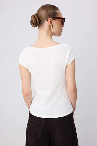 Majice TWOSS26TS00280 - ekru [djesi-src-c4413d26189c8677f64e2caa2e059fd91ebb422c0738b2ee18d9d36ef32920d8]