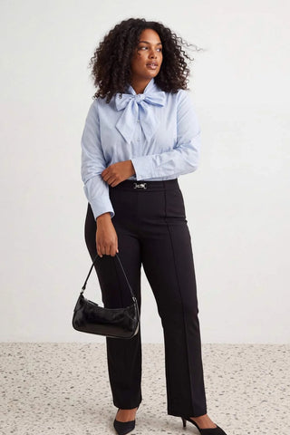 Pantalone TBBAW27AR00029 - crna [djesi-src-bdd44fda8095de1f2c75fd7c3574eaf7f95324bdbc72ba9e8875a5471b330511]
