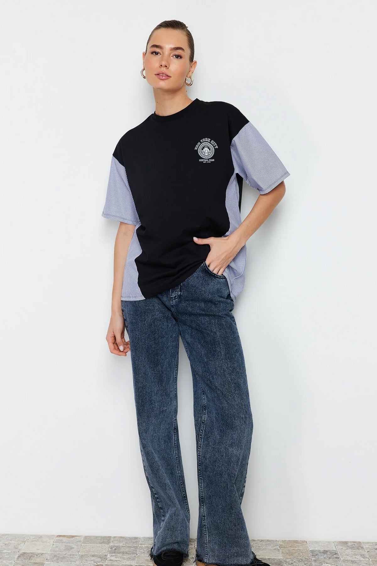 Majice TWOSS24TS00005 - crna [djesi-src-565c19465b0e8b3ed3df3acf2b248b37f8ae43d64f0d6646ebd8a42f4f6c4688]