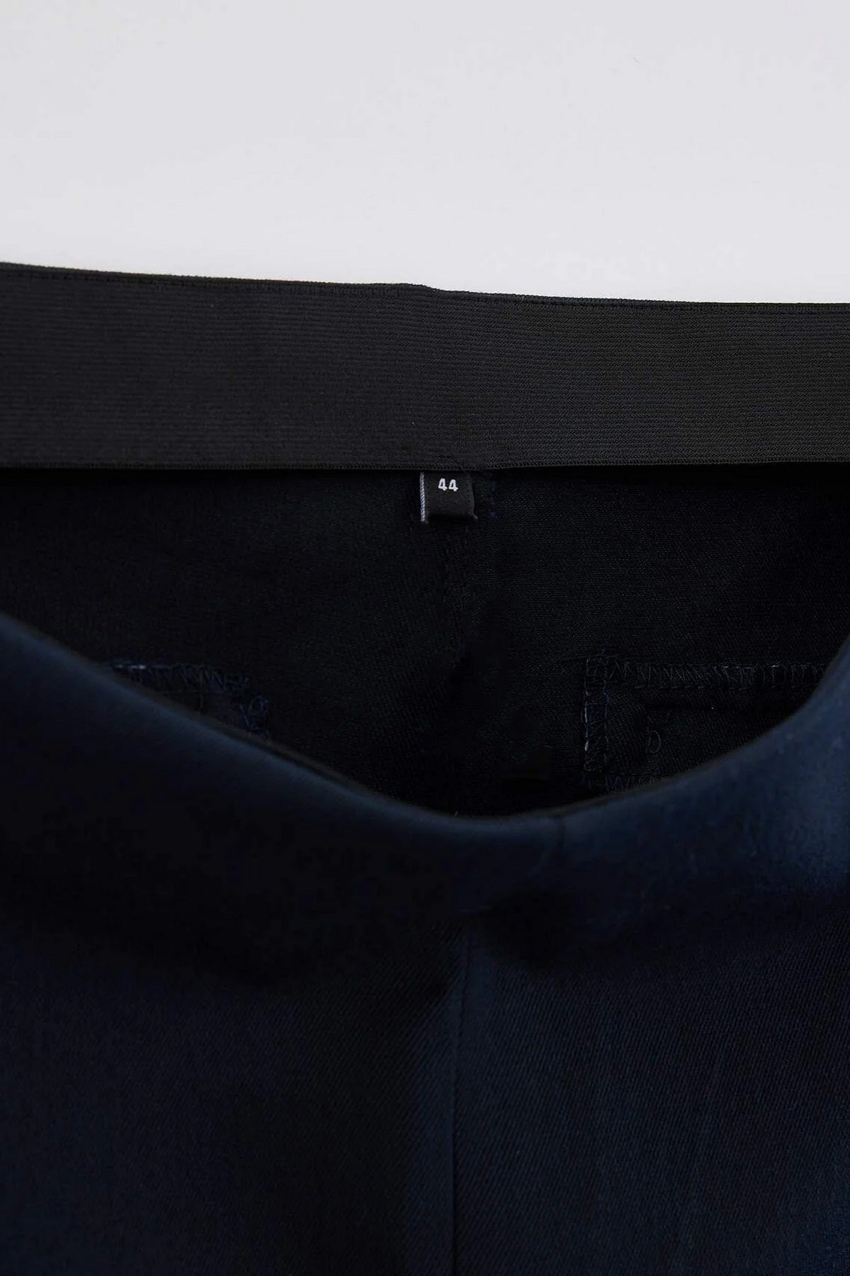Pantalone TBBAW27AR00018 - teget [djesi-src-e5959bd3998121432d7d87e74441b2d3958f74e4a08971ea9e67344ab630634b]