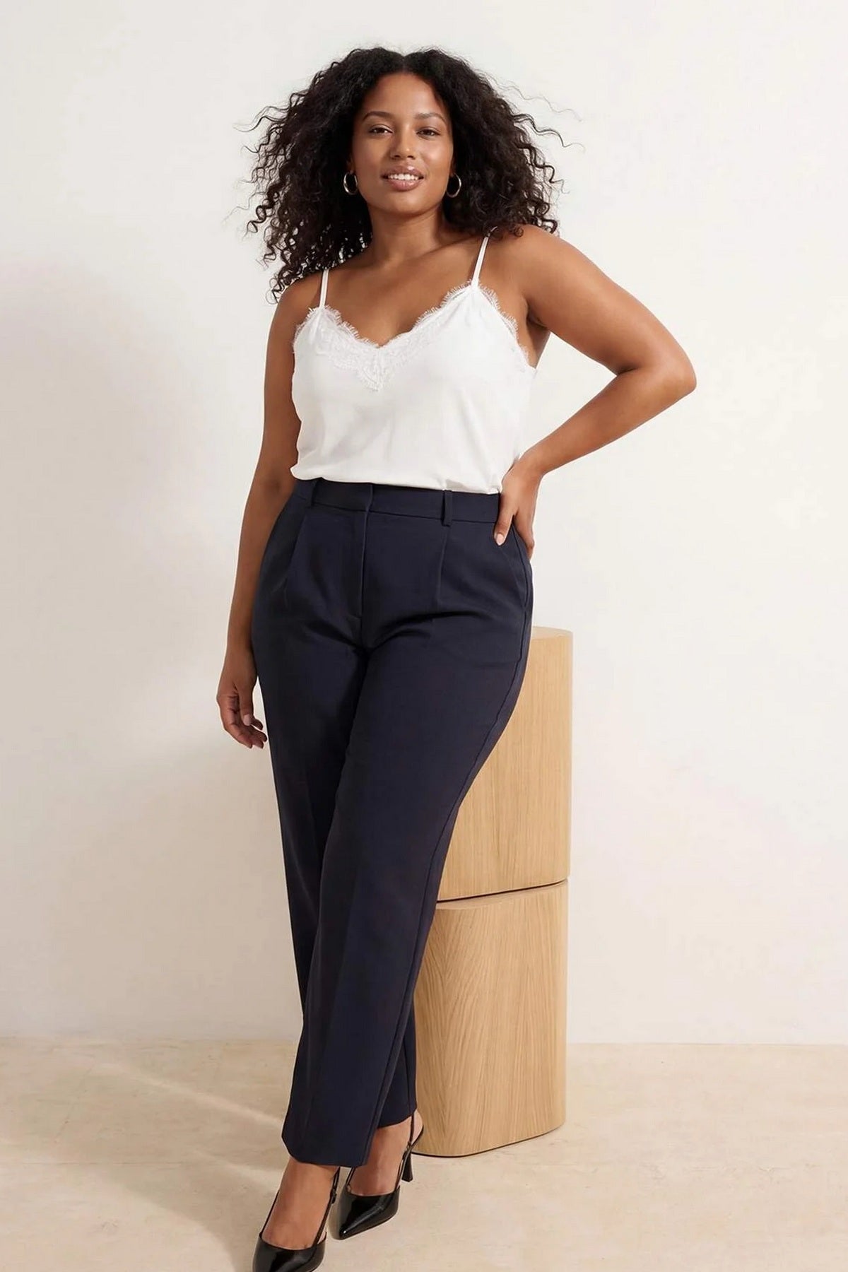 Pantalone TBBSS26AR00027 - teget [djesi-src-72cc95da3dc96dafa16ed69568113cf6eaab642fbd03b817274e674b0bf3d259]