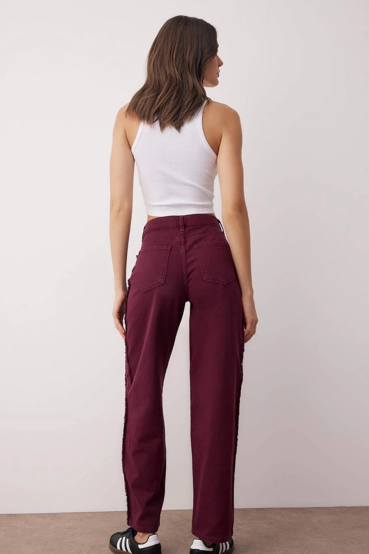 Farmerke TWOAW26JE00036 - bordo [djesi-src-3212422276887baf694566b7ab3f549e34d66e13402d60edd7f16dc5fb266fd3]