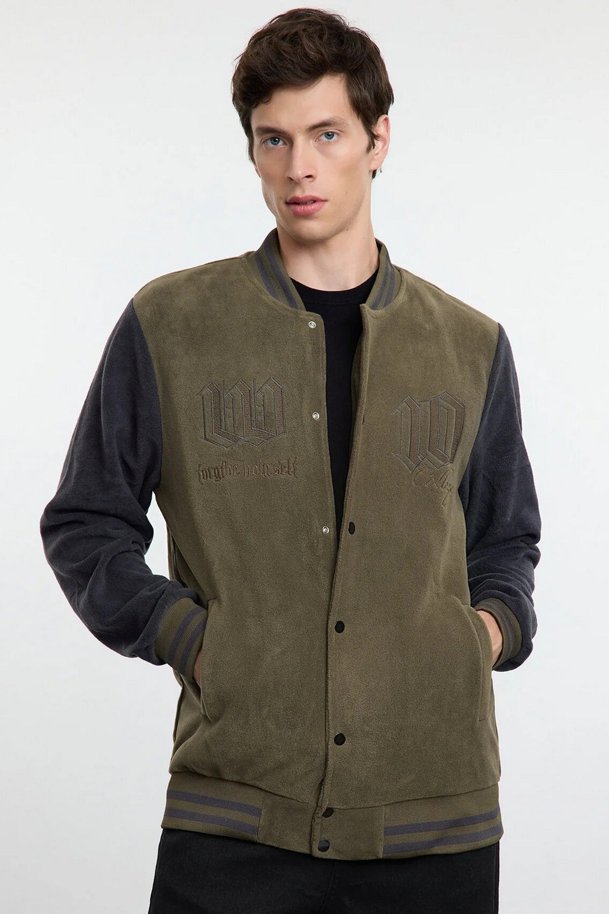 Jakna TMNAW25MO00047 - khaki [djesi-src-c8f71329d24fa638e0cecdce01cd1fd8e76cc0af3b6024542a6df35e7e1d8edc]