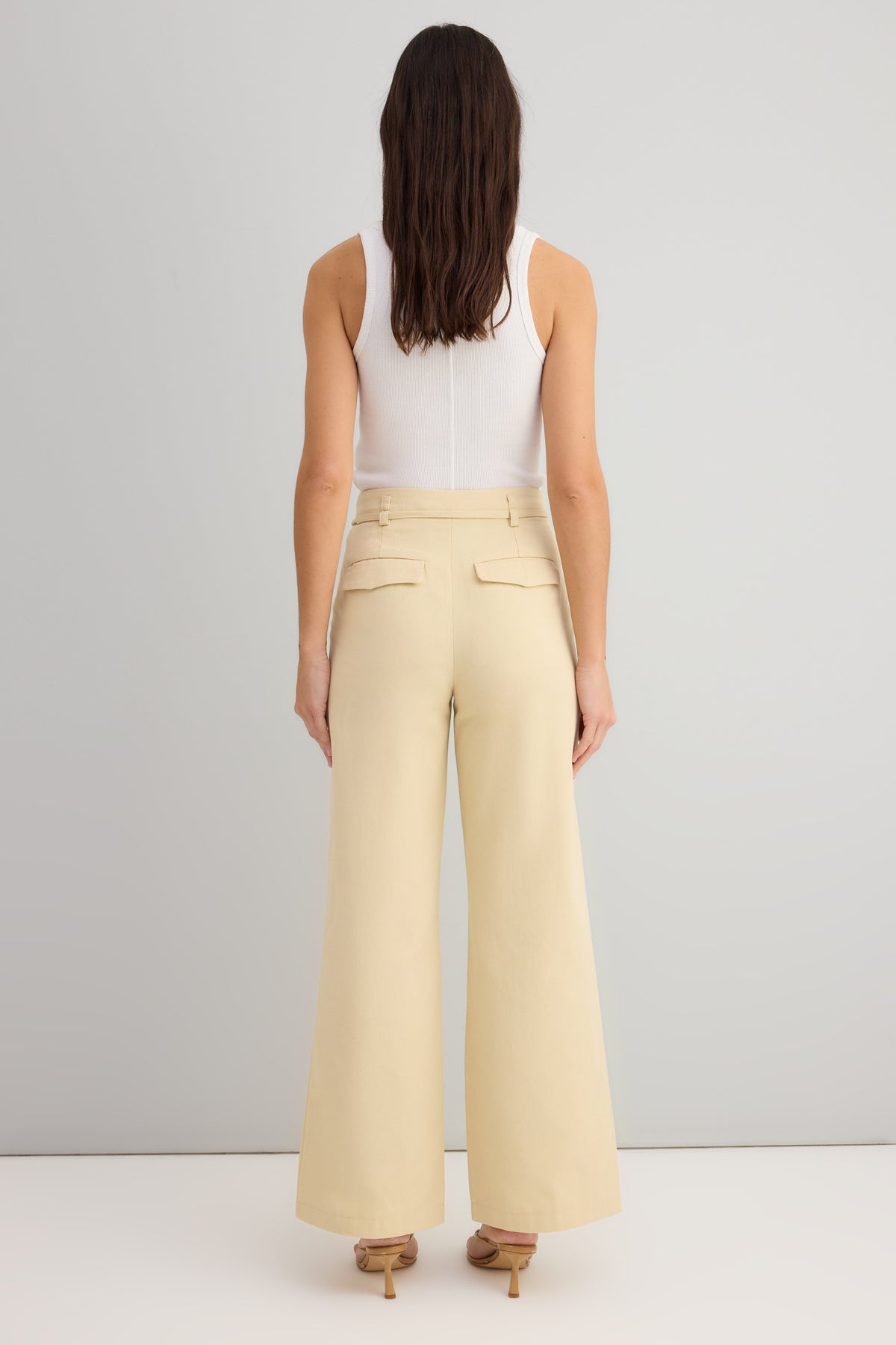 Pantalone TWOSS25PL00115 - bež [djesi-src-74d9bbf75f38e6a80394d40206377ab453382c15a6258542994b56f8f4e566ef]