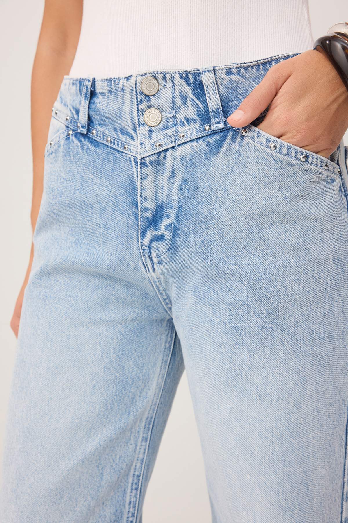 Farmerke TWOSS26JE00051 - plava