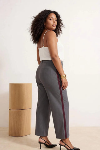 Pantalone TBBSS26AR00032 - siva [djesi-src-afa26f81781e9e091721102d39e8012cb6911f20d36b7fe4198021e04c5b5f8d]