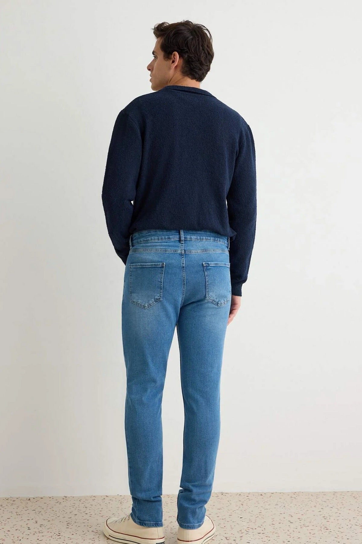 Jeans TMNSS21JE0067 - plava [djesi-src-69954697343b00eac358467cb8a392f031d6c6f2eb85252ff6474929b150485c]