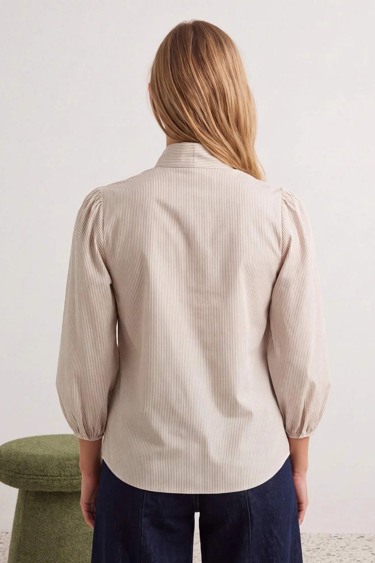 Bluza TWOAW27BZ00341 - bež [djesi-src-28bcbc33df3067f8d354f9c71110607142eb651561c180372aa5a67b01feca59]