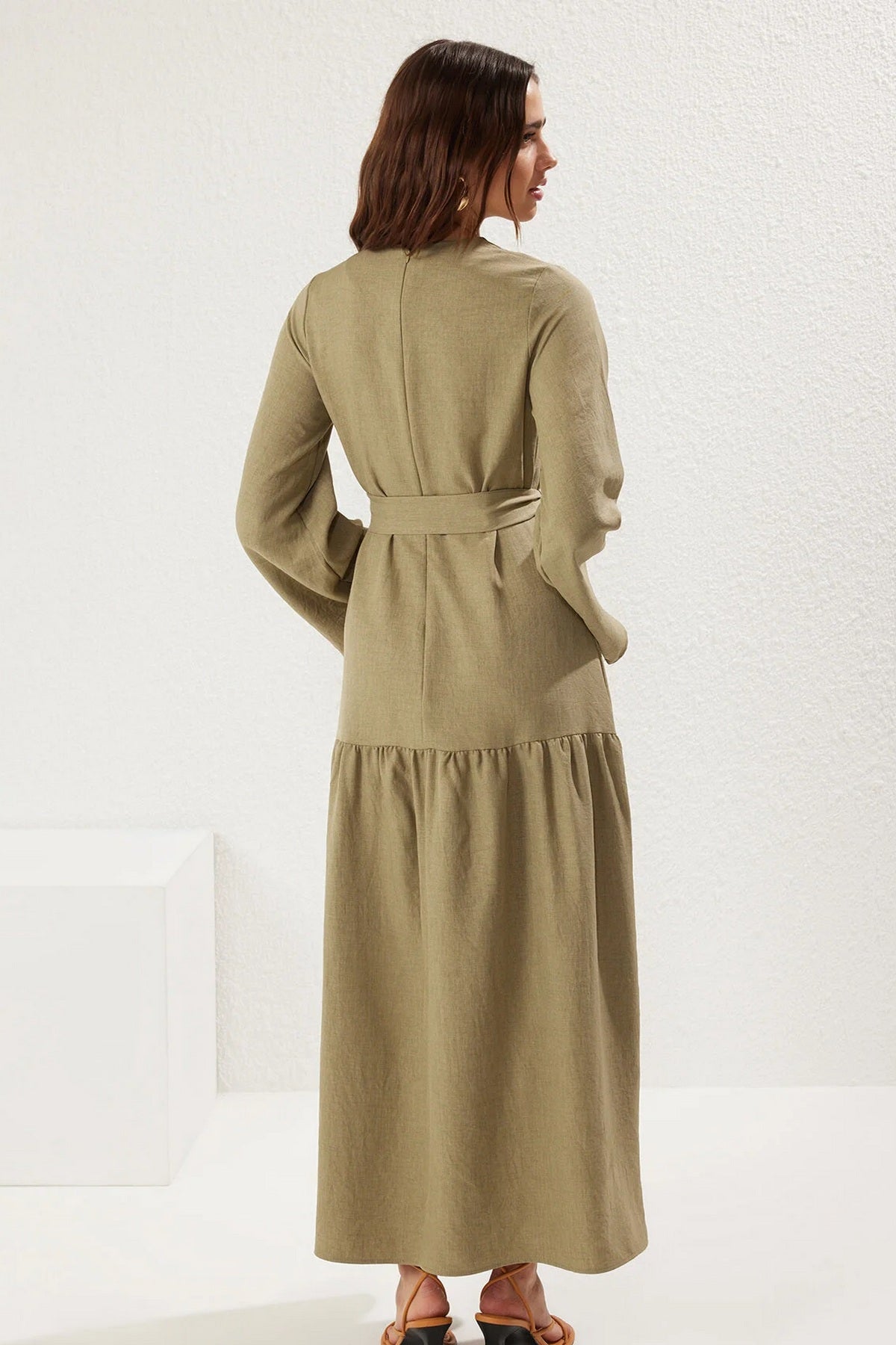 Haljine TCTSS25EB00059 - khaki [djesi-src-b9d8879744b2d8025f5c204f40b4ab3de15349e84cf5af019a97543be758eb90]