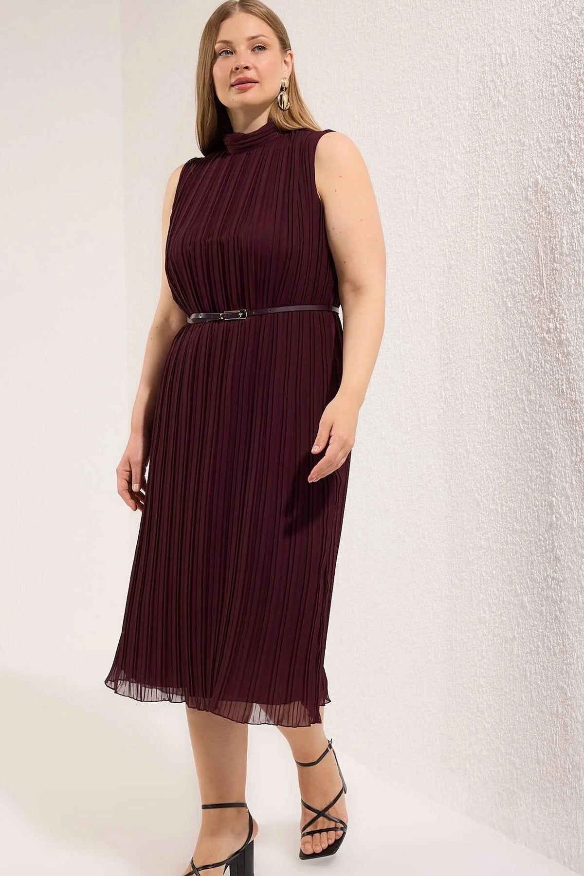 Haljine TBBSS25AH00226 - bordo [djesi-src-aa30e78961deb3921a2a9a77aa5672dd82eca26c310e5383da6f286afbe0ae26]