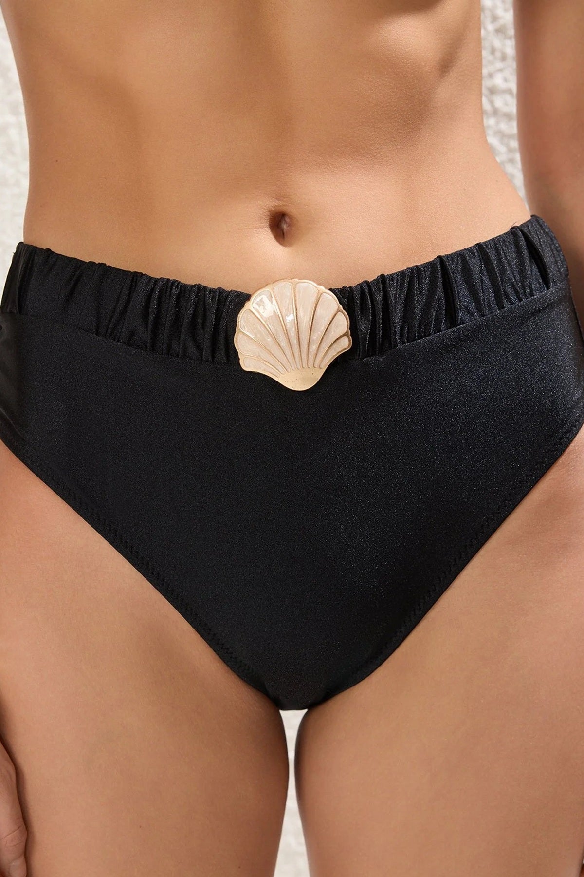 Donji dio bikinija TBESS25BA00028 - crna [djesi-src-fff4ff2f63fbdae8e417019823cc1e9da495fe2efe644abbed94713aef06b094]