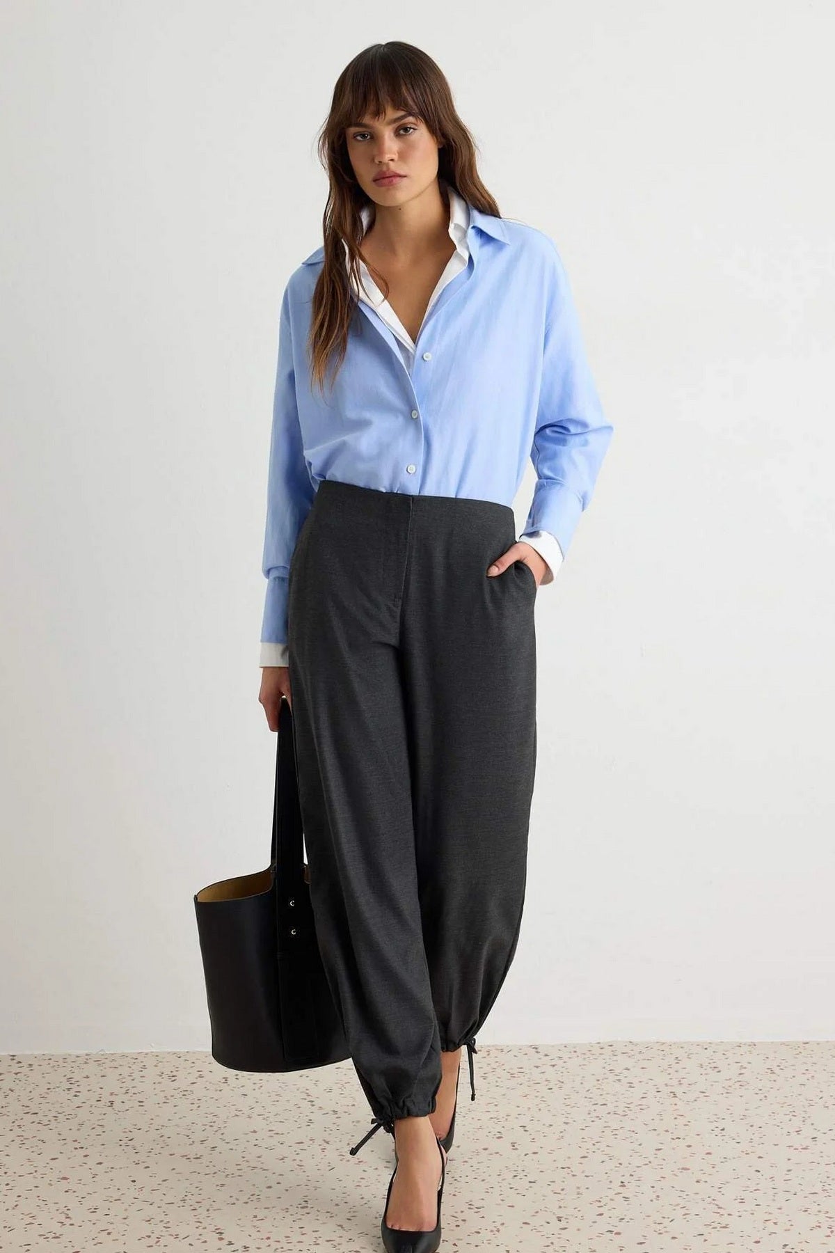 Pantalone TWOAW27PL00091 - siva [djesi-src-f0be72d24557c35c9440ae87b09f8829bca8dbcfb9960fd2deadc57866562a85]