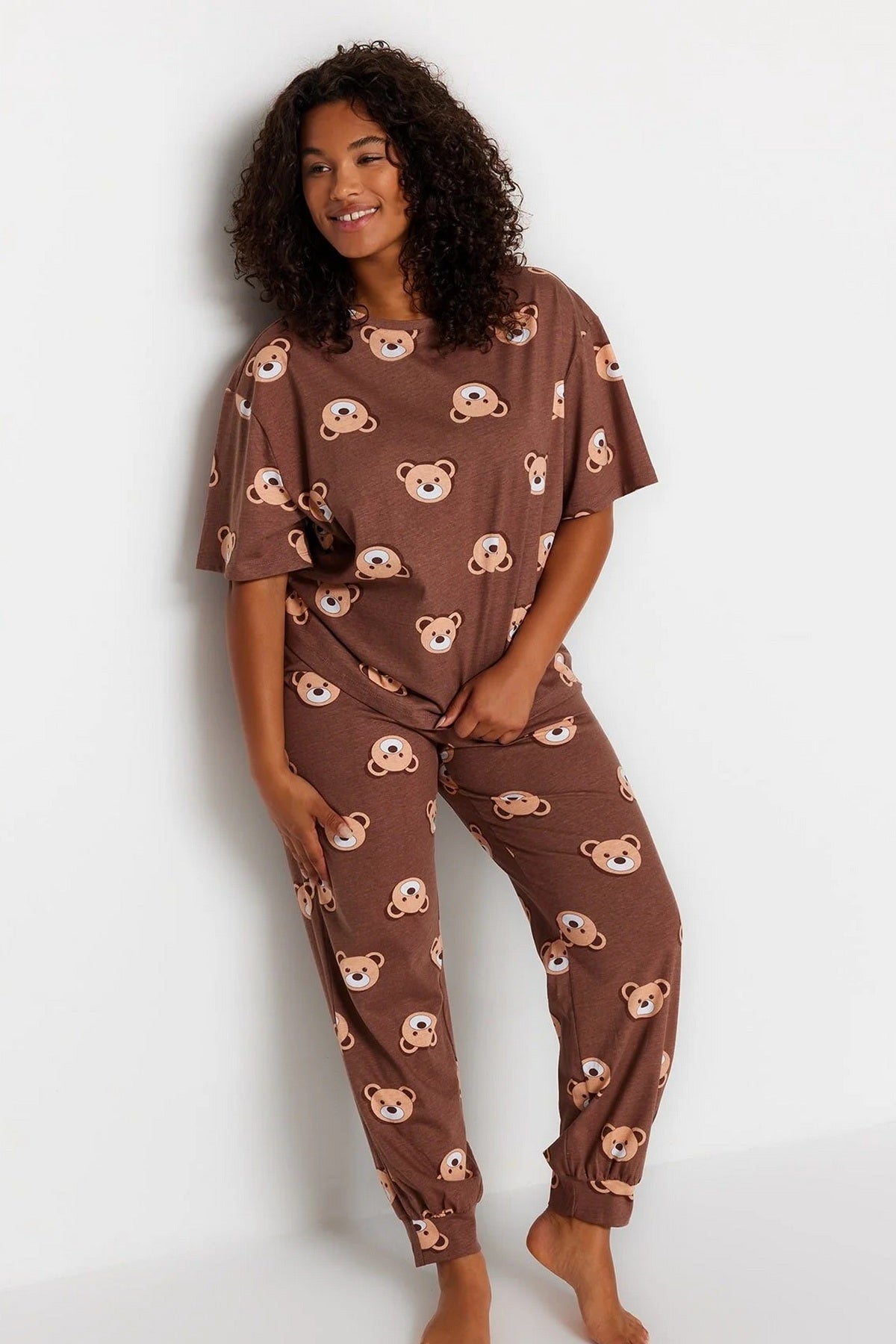 Pidžame TBBAW23AI00039 - braon [djesi-src-020f178a867981ded50e7dce06c1ae7e643f0134d94aede66523174e92d996e7]