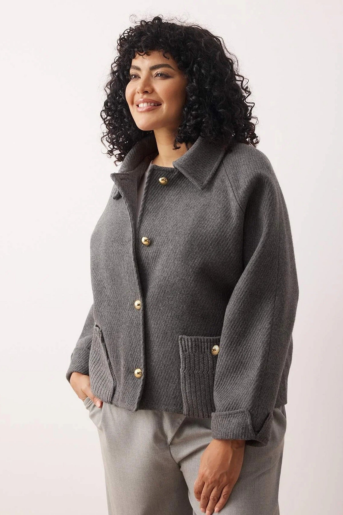 Jakna TWOAW26AW00005 - siva [djesi-src-a5979c2cafd22d7e61c4aa814266358e39c2396f3ef41d0eed98f8737f9ea74d]