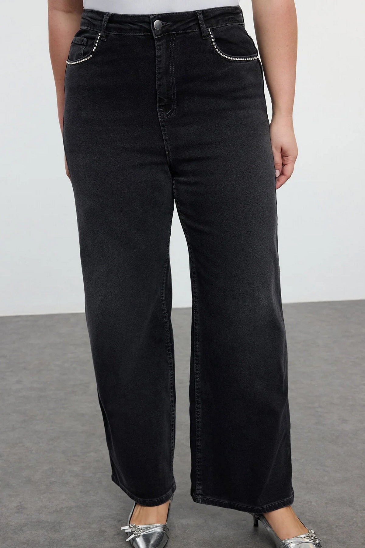 Jeans TBBAW25CJ00013 - siva [djesi-src-6366b9af8ad37c97202f6e97cb1c6ea7748777a9f15eeaeb420f1610c734c502]