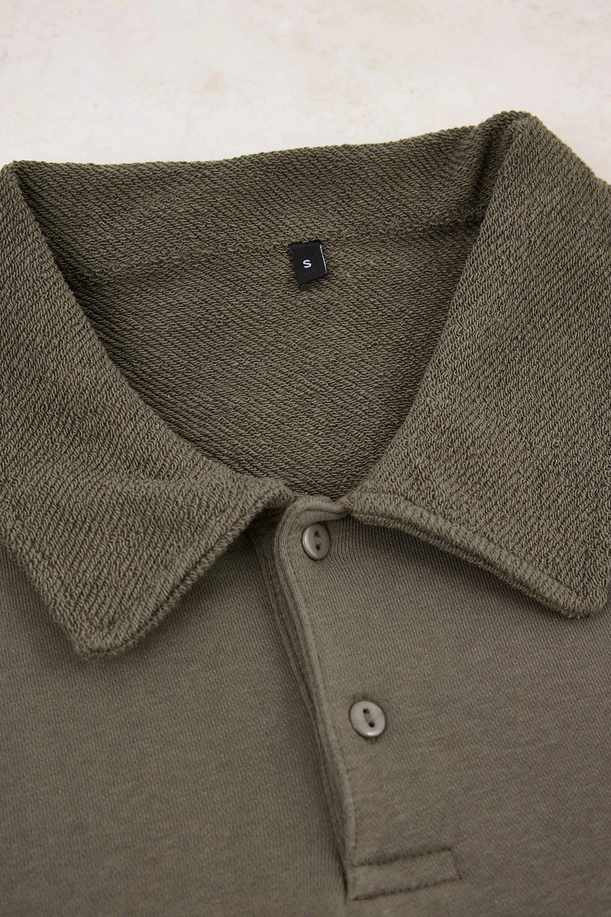 Trenerka TMNSS26EM00001 - khaki [djesi-src-951c006f15b7b7ba9706ec4c40699c743db196c858a3a45ca4fcf0eb338e56d3]