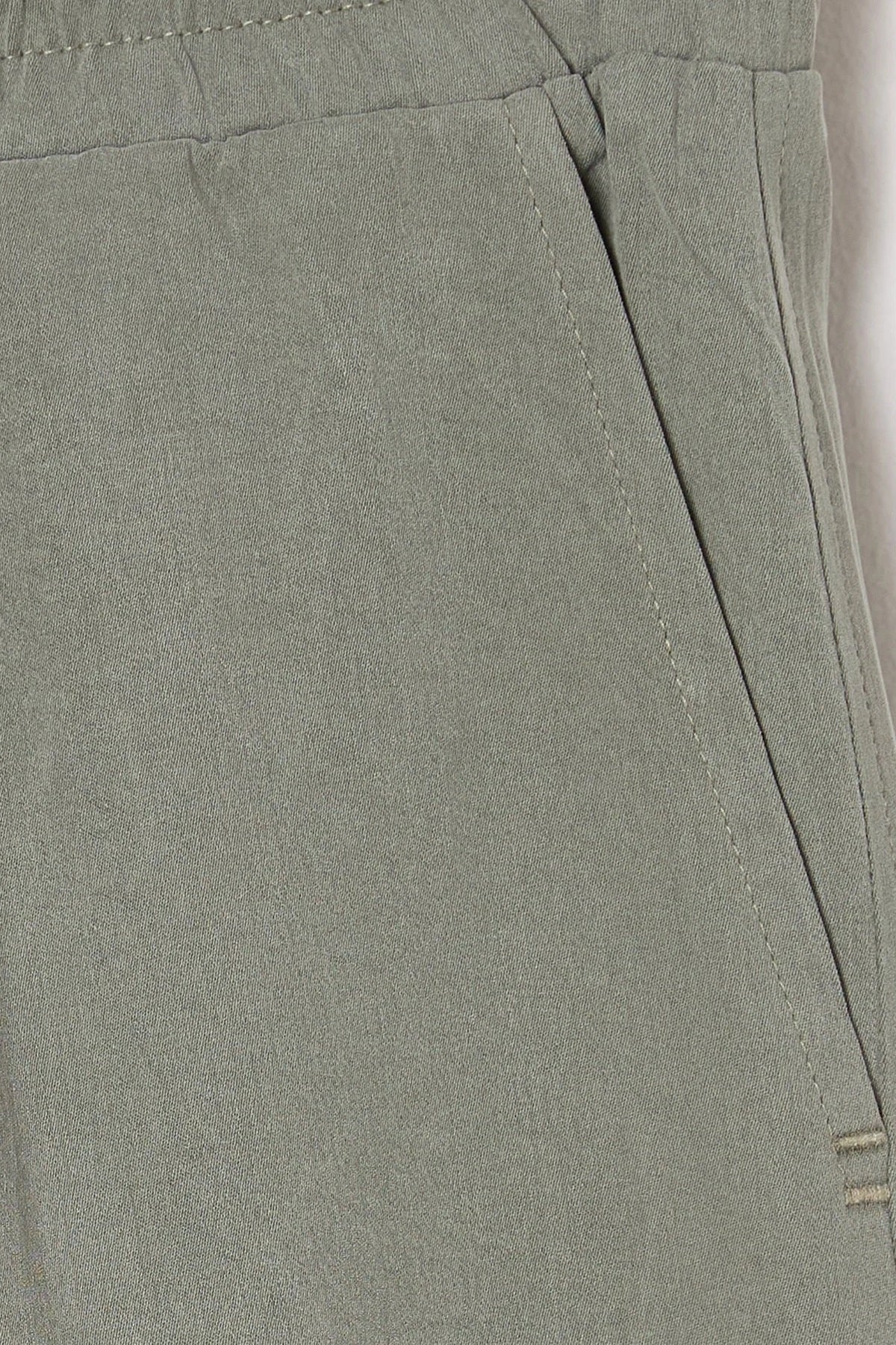 Šorts TMNSS25SR00009 - khaki [djesi-src-3f450f28761d9647500184455e44b07e8d79e3f163eed391f12e0bfebb7b5c0f]