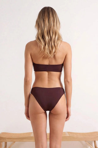 Donji dio bikinija TBESS26BA00012 - braon [djesi-src-f3a3817f0f49b6b3bd815f5c6f987cad82c421a3e7ffca4cfe3f9ba40481ef3c]