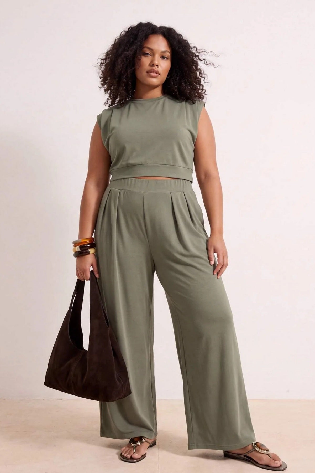 Komplet TBBSS26CP00032 - khaki [djesi-src-e78e3dd83807501fc6ff58730b2bce0431523b8790f7ebe28e9cc5bb283f7a41]