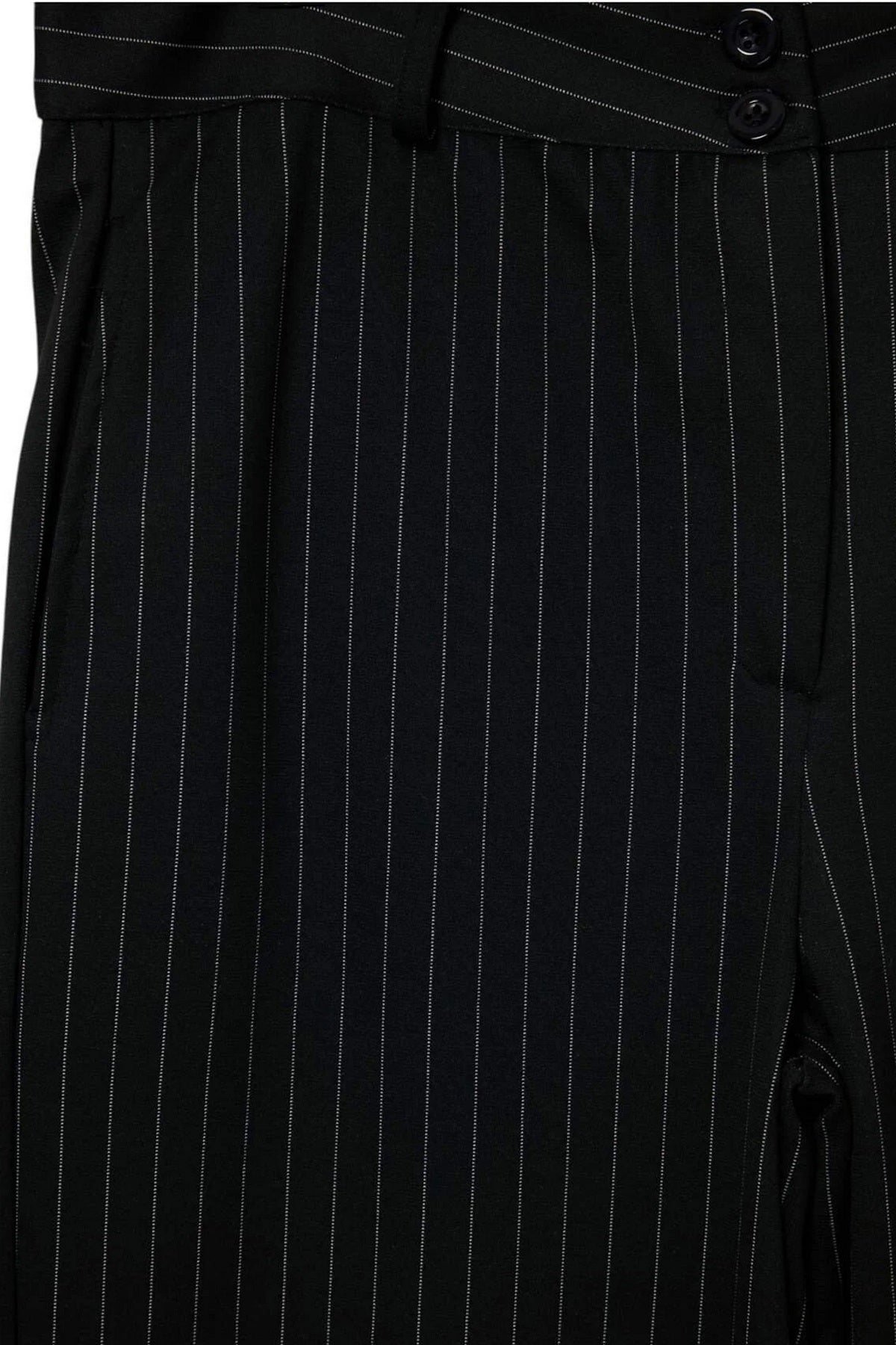 Pantalone TBBAW27AR00013 - crna [djesi-src-a3ece4c7ca2d505ac01dfe6f22621171e2320bce996cff424e46f1e548d9bcef]