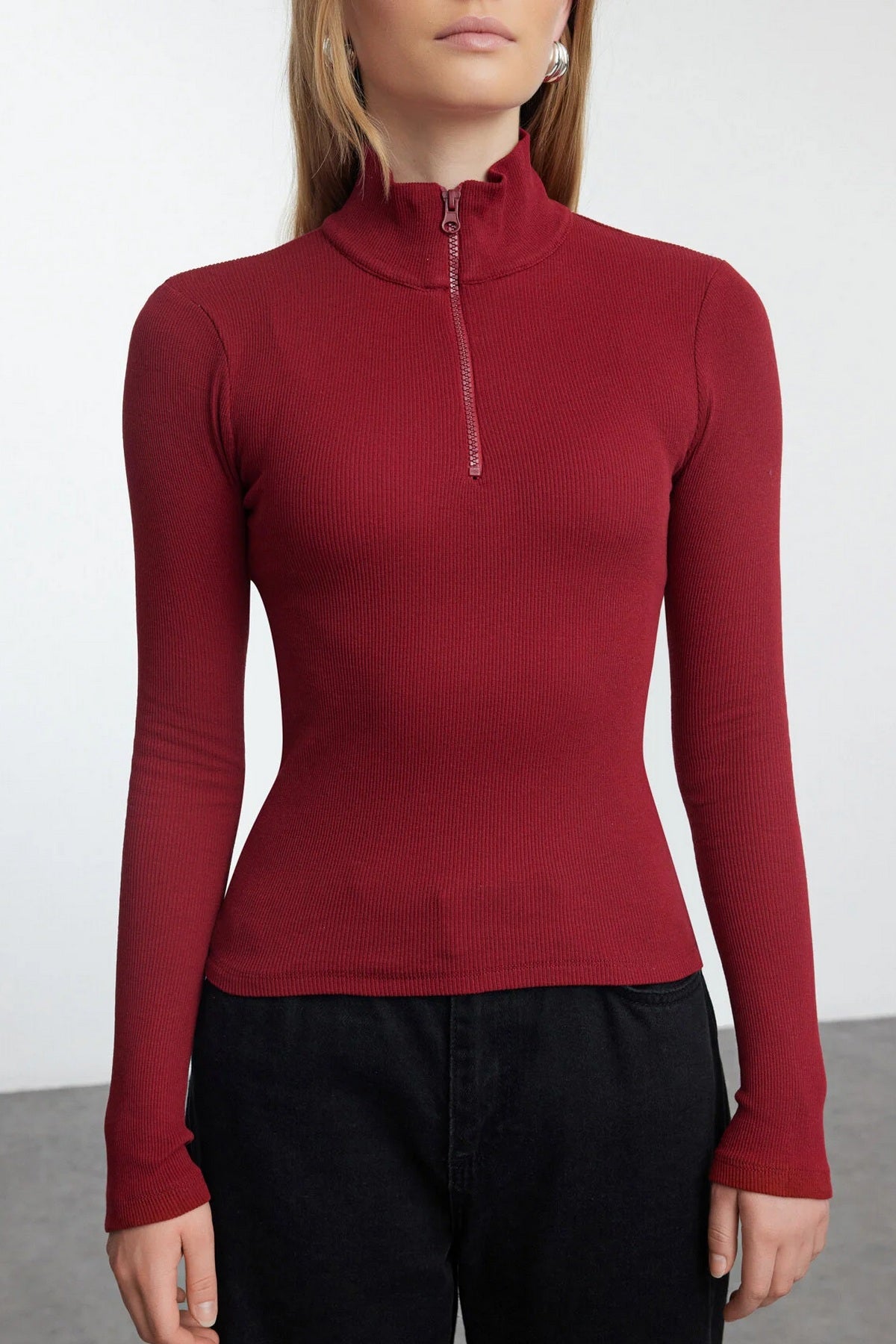Bluze TWOAW25BZ00163 - bordo [djesi-src-7cf2d0b68e6ae520421db5c97a150eb2808976199663999fbd5eda04972bbd97]