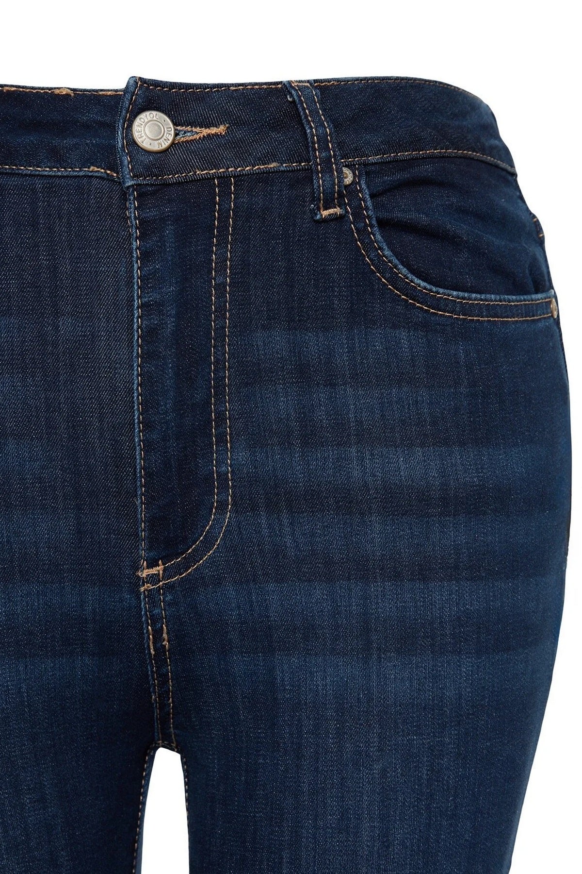 Jeans TWOAW24JE00070 - plava [djesi-src-99187b43cb967101055501112697fe540487de2d733873169fdb18ec6a79cfca]
