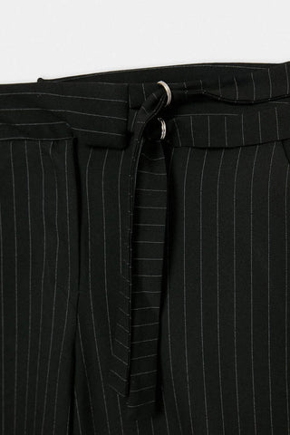 Pantalone TKDAW27PL00014 - crna [djesi-src-fd6599dcee3254330ee6bce6f45c5bff7e090116098be450bc2835657d801d8d]