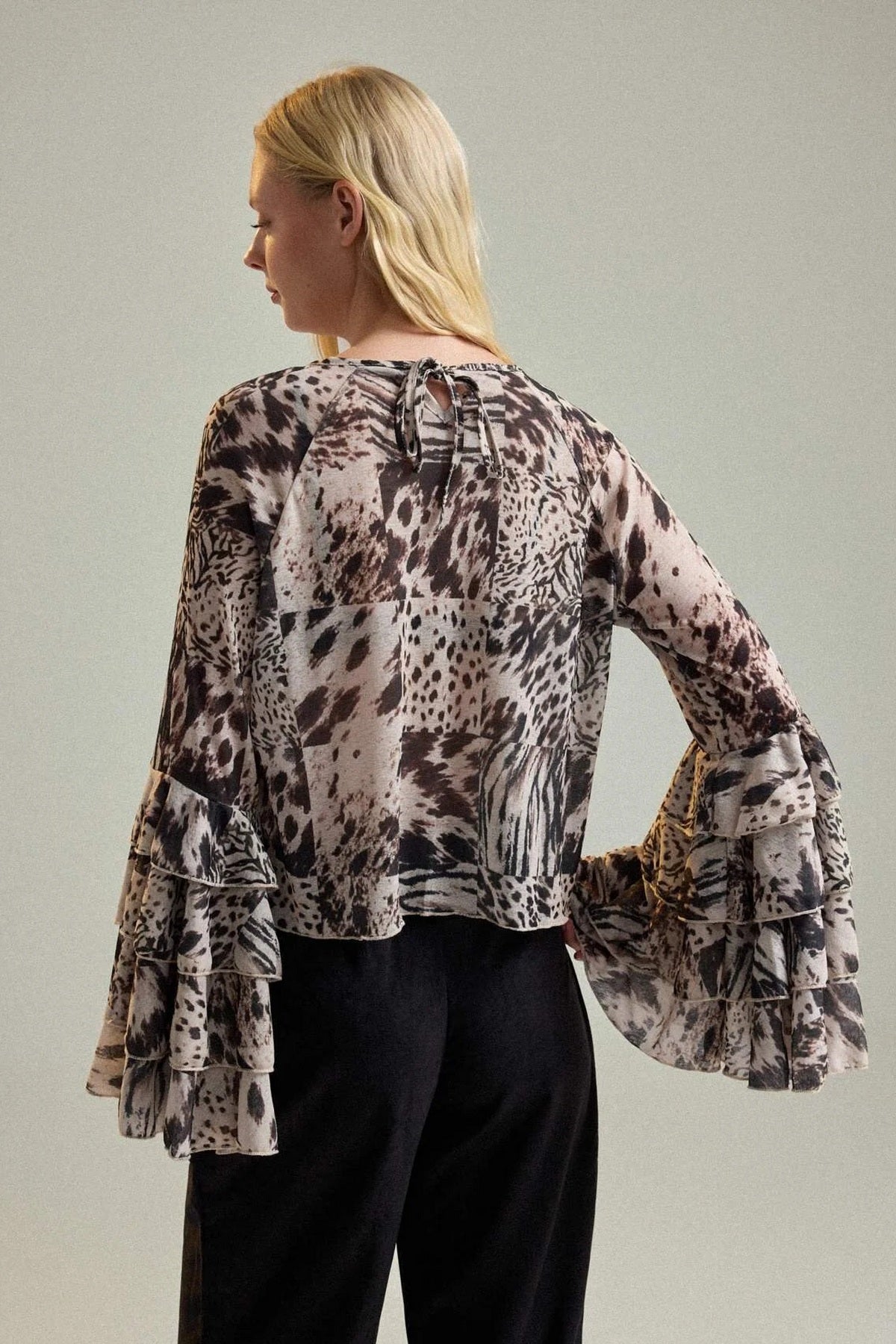 Bluza TWOAW27BZ00325 - Šareno [djesi-src-f16005bdb3d662d23d6f9cbb8a119413db49c3d98d043e891a4501118326b722]