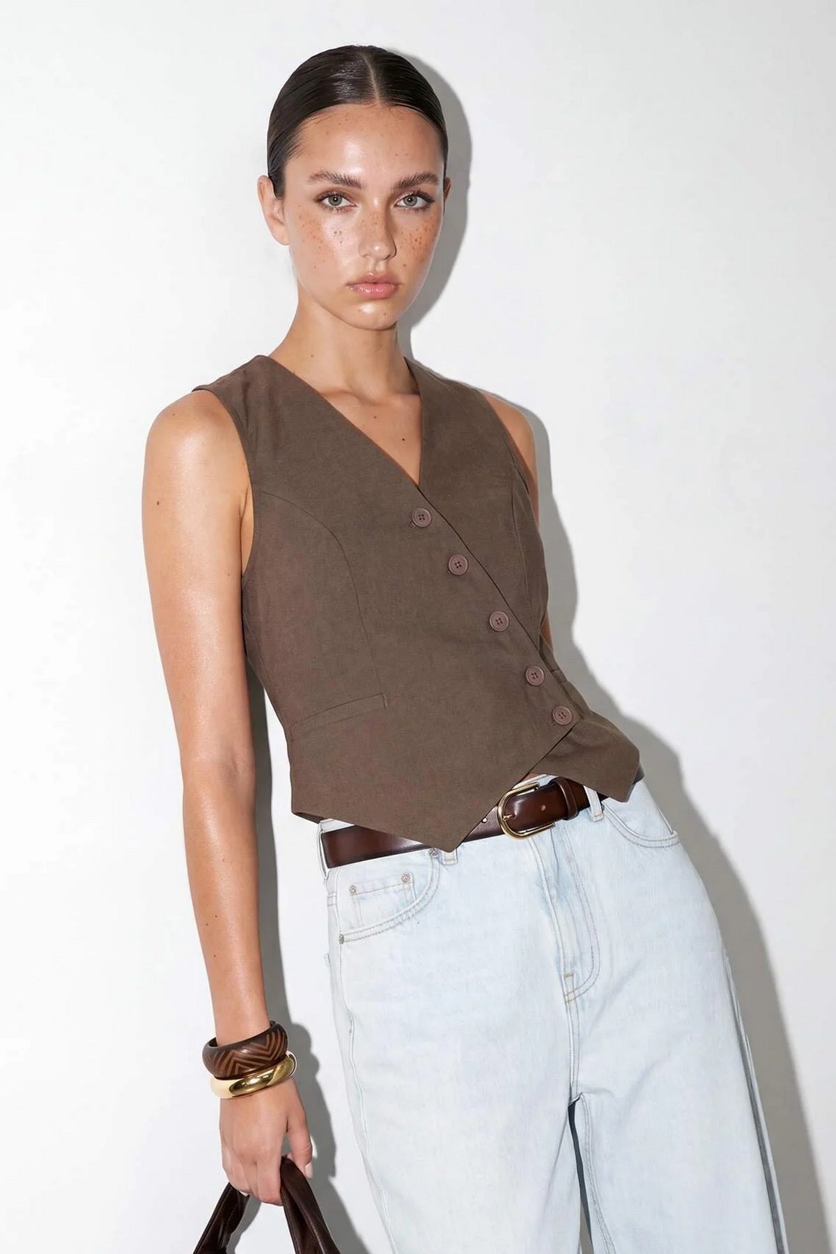 Prsluk TDRSS26YE00006 - khaki [djesi-src-571392b0d8778859b75f726c8cb2d16eeda981d78e0ac8026d97c129f2ea6294]