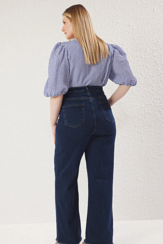 Jeans TBBSS23CJ00009 - plava [djesi-src-036d11969a7e295a42450e74c36f85862c68de229988e5671364827408bab88a]