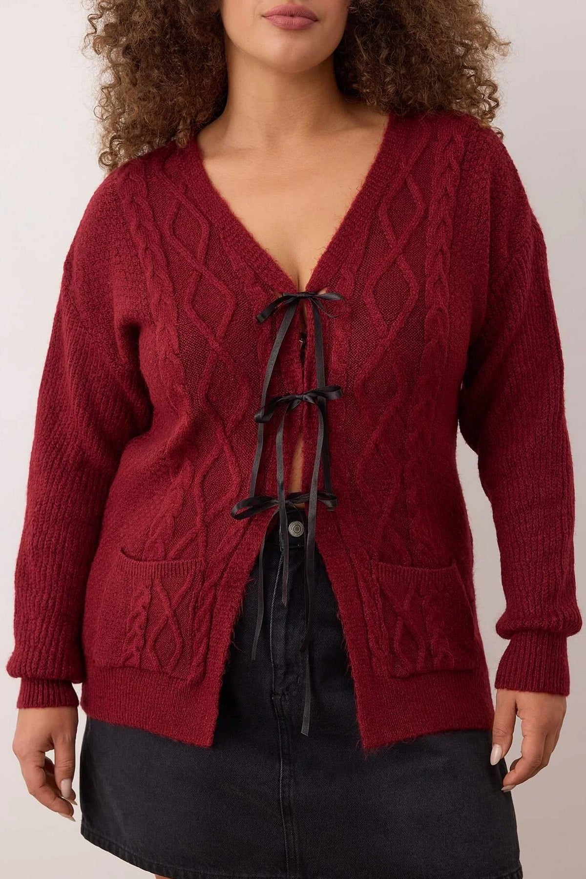 Kardigan TBBAW26AV00013 - bordo [djesi-src-8d645d6440d80e722e9b1a5e331346424615d41cedfaae4420e3dc7cacbcd2c3]