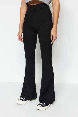 Pantalone TWOSS23PL00135 - crna [djesi-src-30373a79a656a52b5987fa332d1da30ab8b75c8aa20d6220c1e49d8c20c356bb]