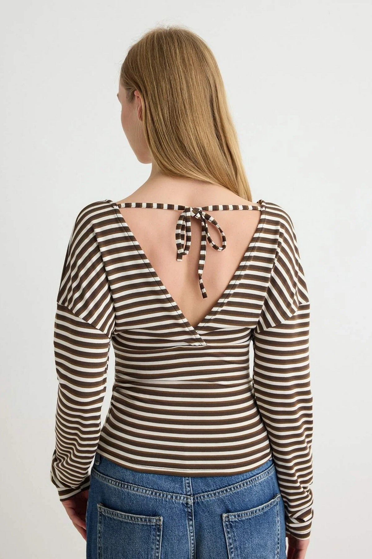 Bluza TWOAW27BZ00411 - braon [djesi-src-4063554b395b2fb454c016df9bca7d0be1be3ae9ece12e6629f0cd21b7dd6be3]
