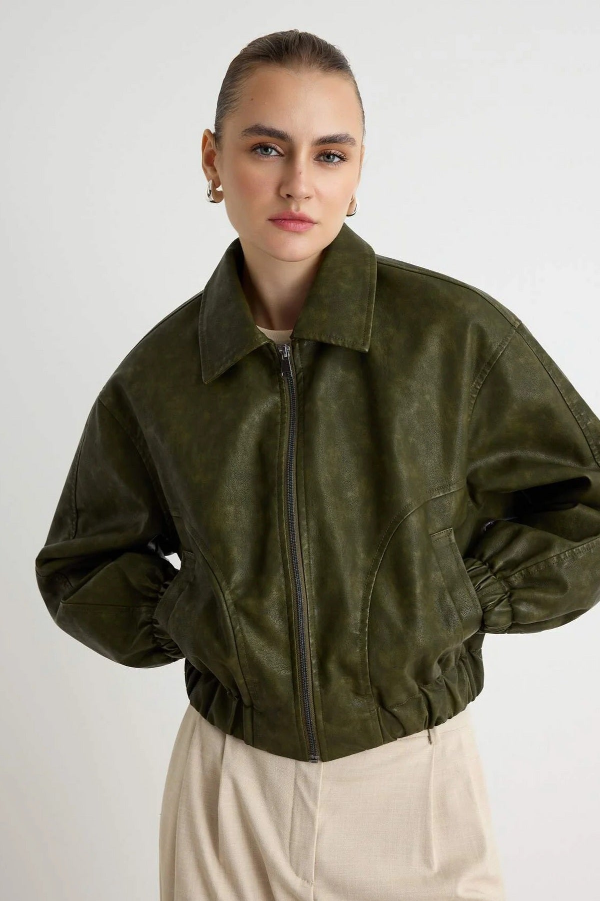Kaputi TWOAW26MO00047 - khaki [djesi-src-4a208b68aa62a3a052fc0d8196734976f3ceb98de55135e6779712c69a0022e0]