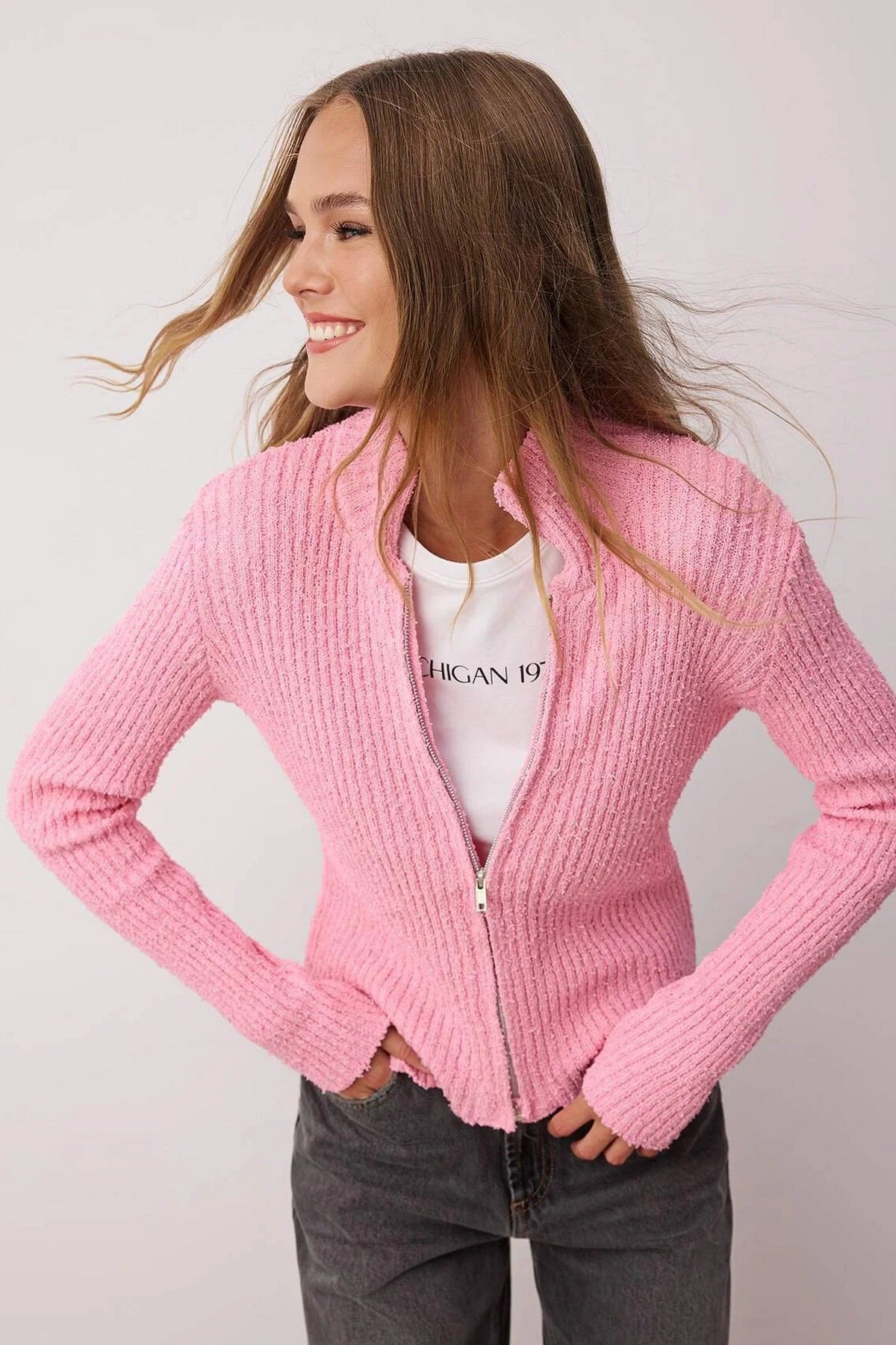Kardigani TWOAW26HI00088 - roze [djesi-src-03bc598468bd467aa835f29b42cf27db6b43721b9c5c9c7a5fa5d977be588e7d]