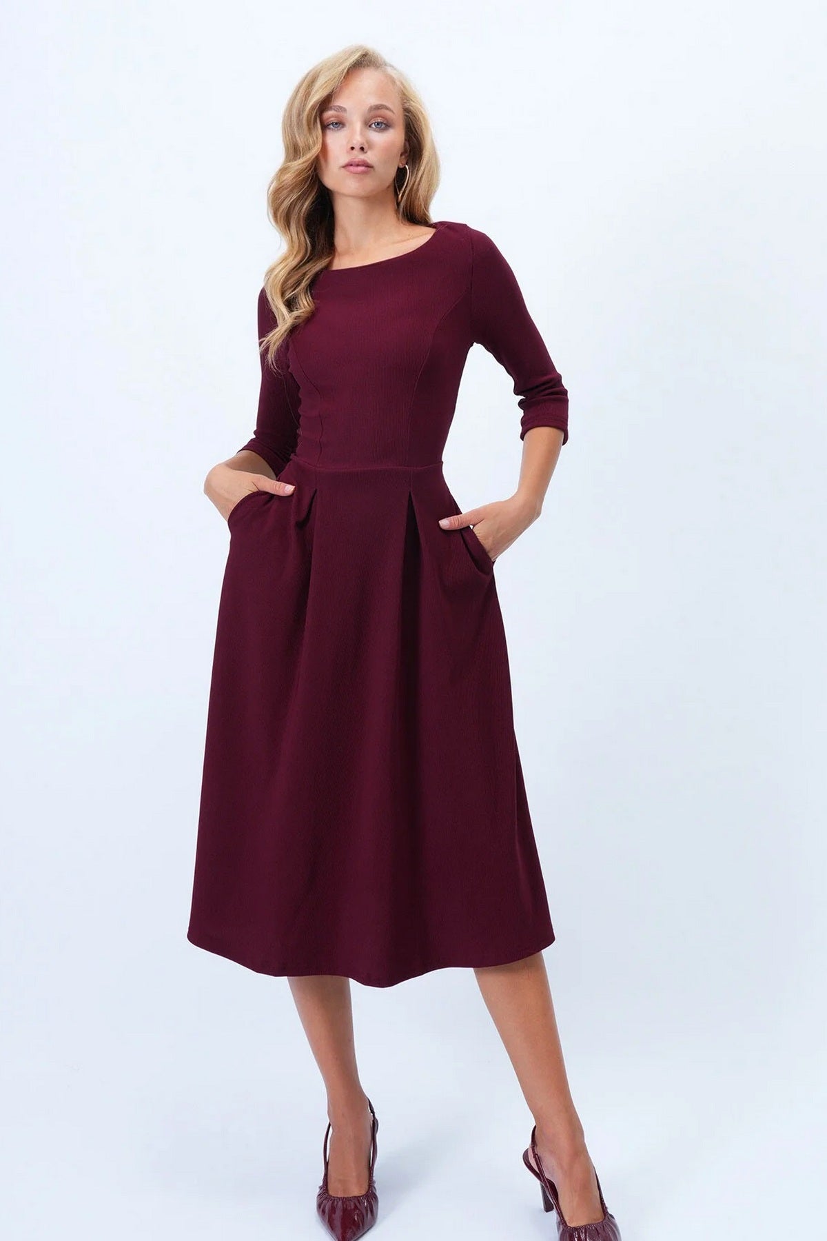 Haljine ALC-X14359 - bordo [djesi-src-990f011cc9ccab5c828413da23cf43926f8879d272ecbfc671e1695289a14984]