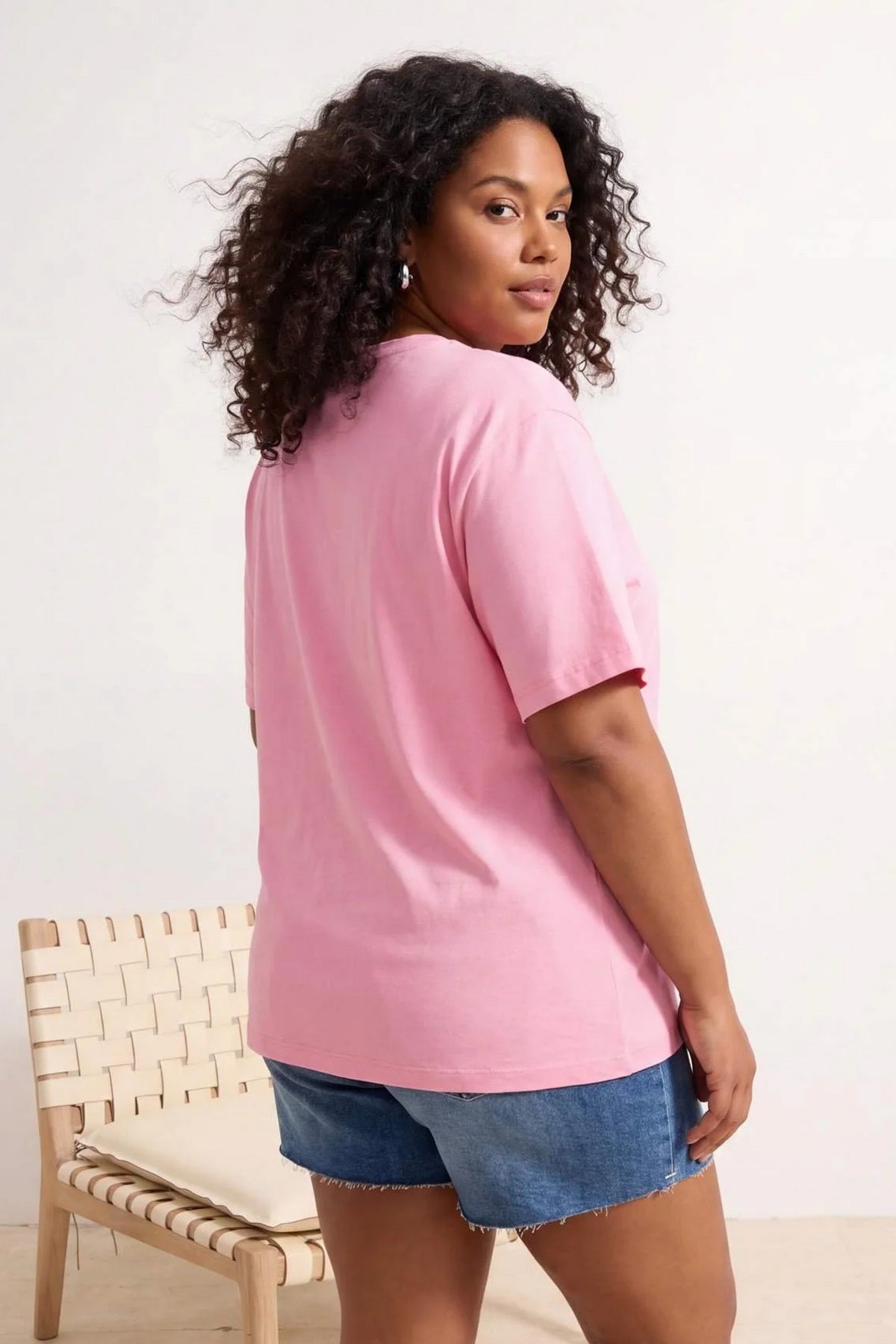 Majica TBBSS26BF00055 - roze [djesi-src-44b4ef3363841259b8f890e7bedb34c78ebd0a475a1ebadbf1a63887d3e6b31d]