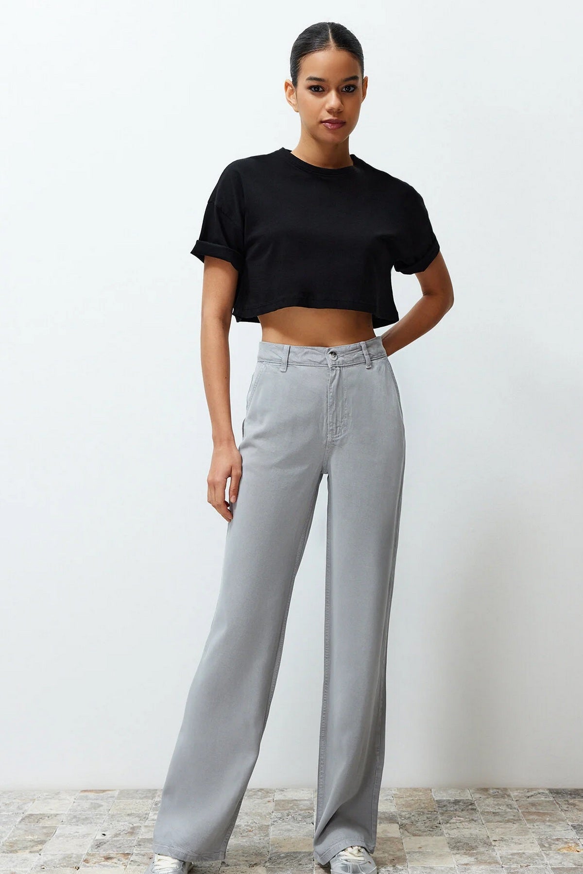 Jeans TWOSS23JE00219 - siva [djesi-src-ac0e4846561a31ca51802820f1341f07e7bf7c08120c20416be5dcd216b803d4]