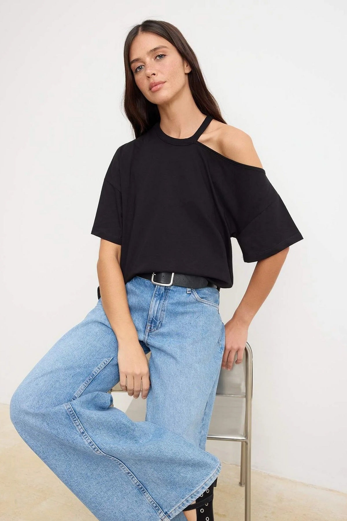 Majice TWOSS26TS00204 - crna [djesi-src-4ac3a5a668edd4a410aceed99966e7c2f76e12ccc45912ce72f112698e36afd6]