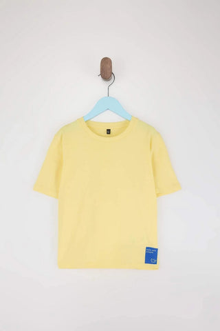 Majica TKDSS26TS00018 - žuta [djesi-src-928e6e7424f0ba07f2143155d7b1dcd6d81ec8b1af097f7f7d645ff1f4bc40e7]