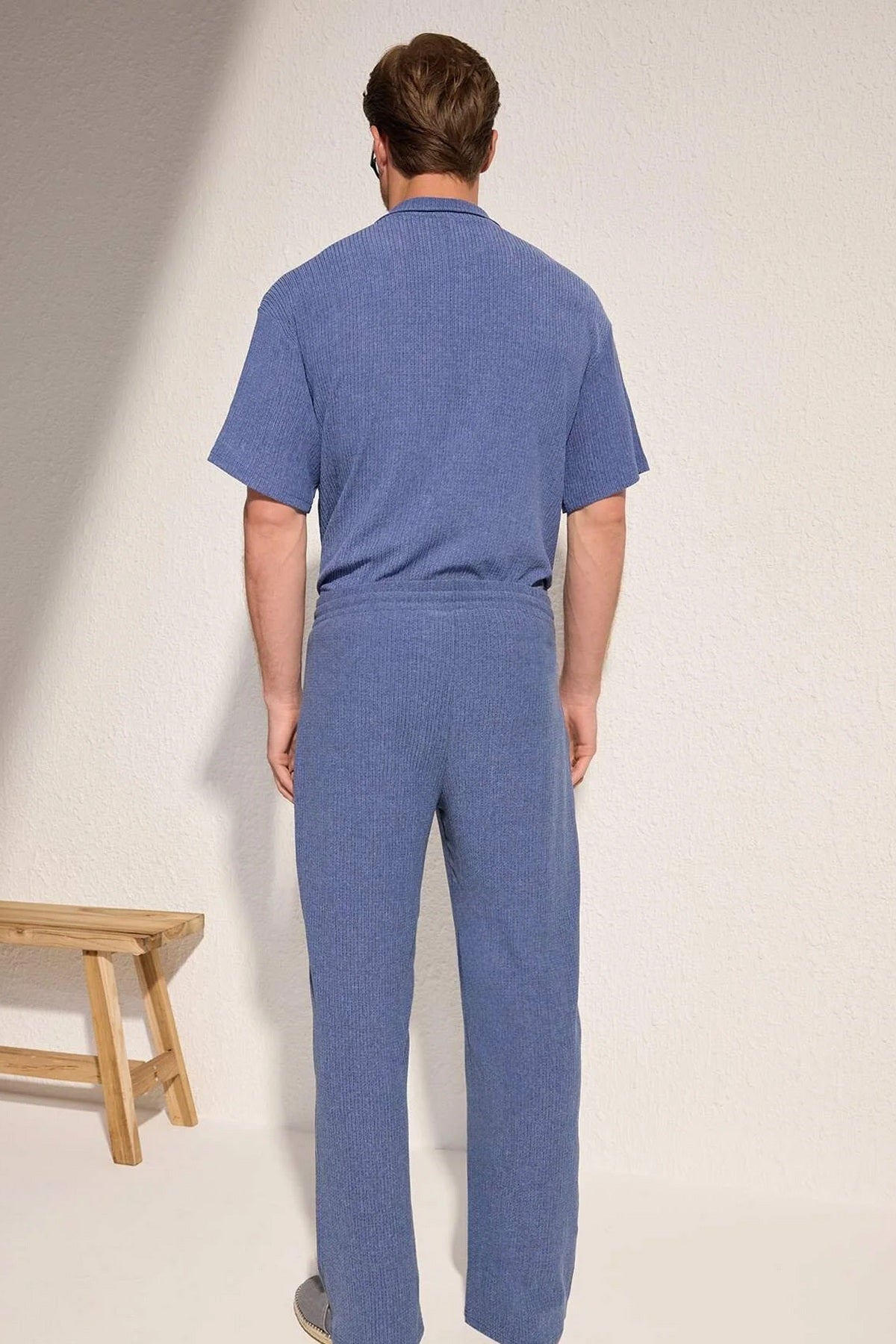 Donji Dio Trenerke TMNSS25EA00008 - indigo [djesi-src-d1ff2b79bf9bdacf2ef832f3f152328835115995a98cb7c1b355a2e2dfbad3d6]