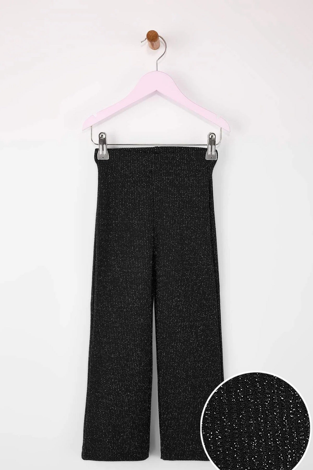 Pantalone TKDAW26PL00006 - crna [djesi-src-888ea045a02c75617834fda521d46b9f82ae7a921fa38cbf8cb380b704b726d6]