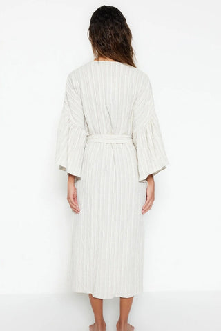 Kimono TBESS23KM00028 - ekru [djesi-src-93e1e1ada26a3c9556663b348be4ce3c581c54038693a66720a0f2b61132e3a3]