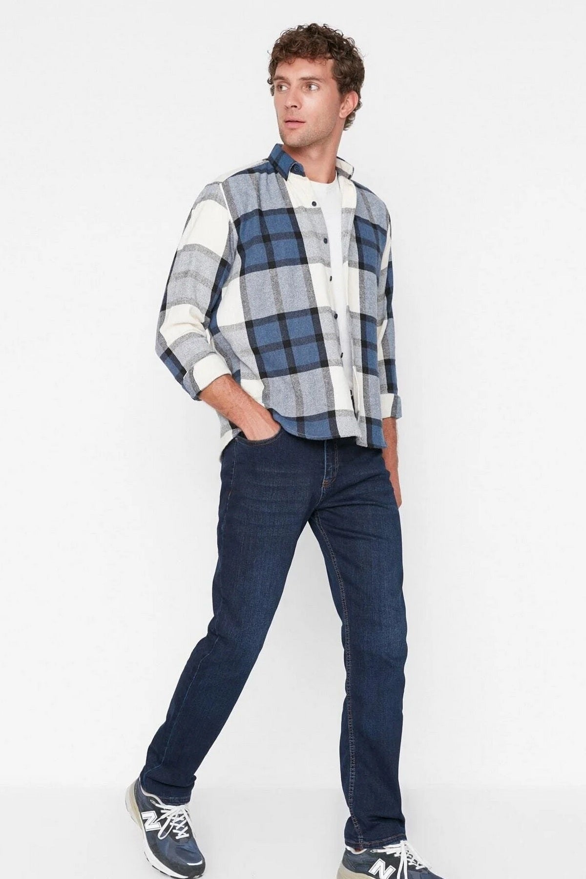 Jeans TMNAW23JE00036 - teget [djesi-src-341964de0273b29ac32dc3b90fd642363e0f55cfab74631fd52cc2edd13db8c9]