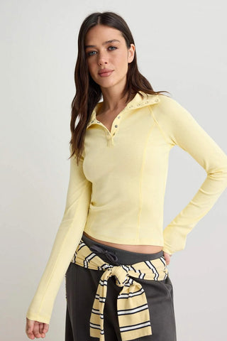 Bluza TWOAW27BZ00402 - žuta [djesi-src-024939a59b47719583875e8646bc8c703b53c8f25245f3bf54ccba7771ffa904]