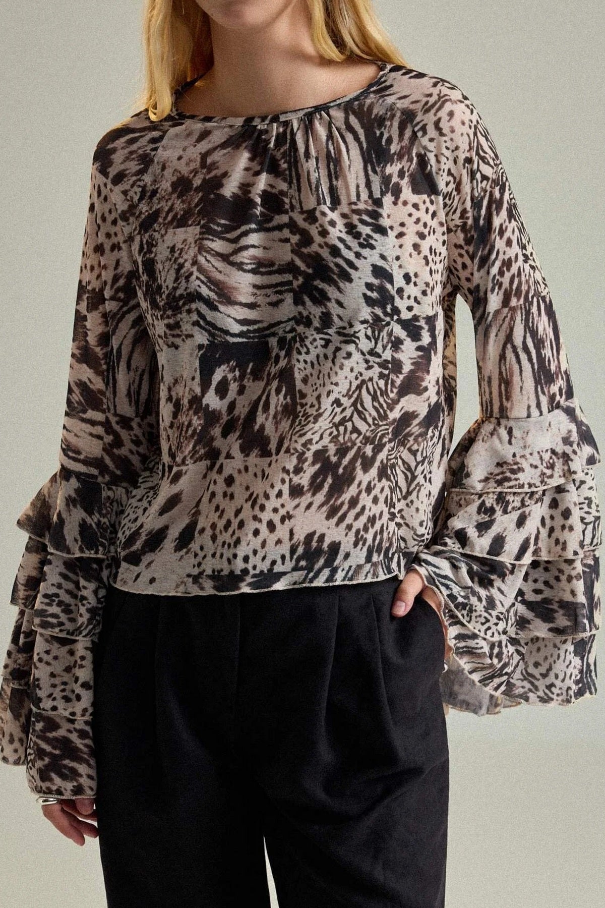 Bluza TWOAW27BZ00325 - Šareno [djesi-src-4d66f0d435fa283e6e70e60b445e030efdd21c4e14abc29b11027306403f4a1e]