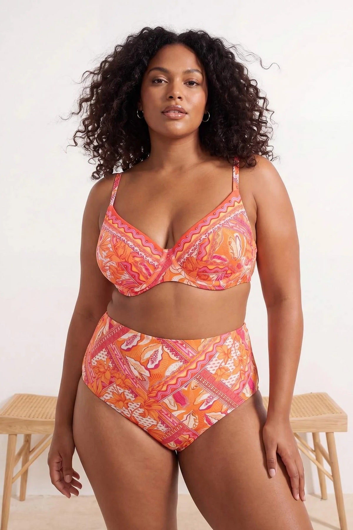 Donji dio bikinija TBBSS26CR00009 - Šareno [djesi-src-ca1e64037f9b32521463063a6bc1b89832a9547e43a5f6c815540d7813dc7848]