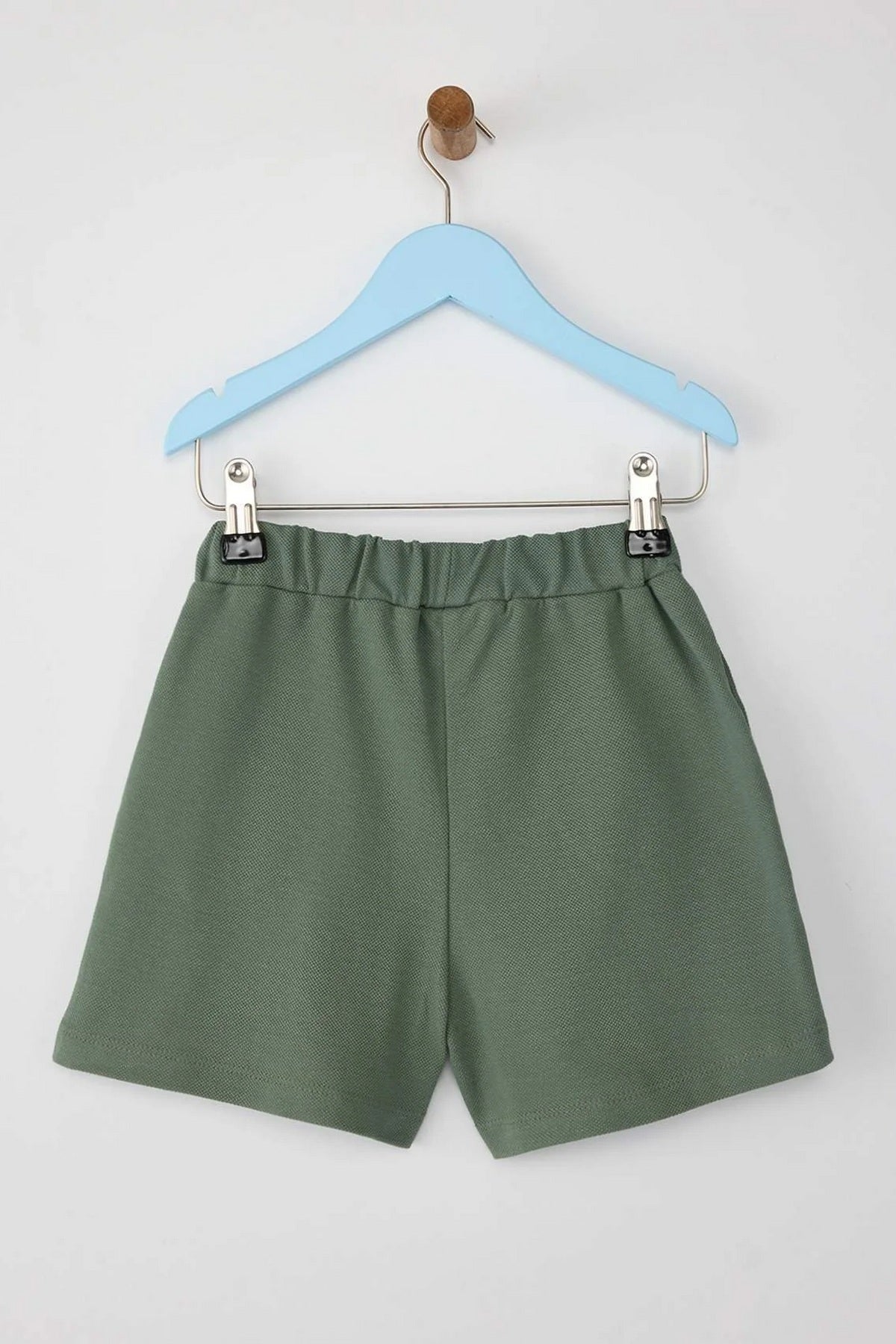 Šorts TKDSS25SR00031 - khaki [djesi-src-38ed385574f40701d271a08878336ab51a2cb9438720e640f23a95bb3f23b7d0]